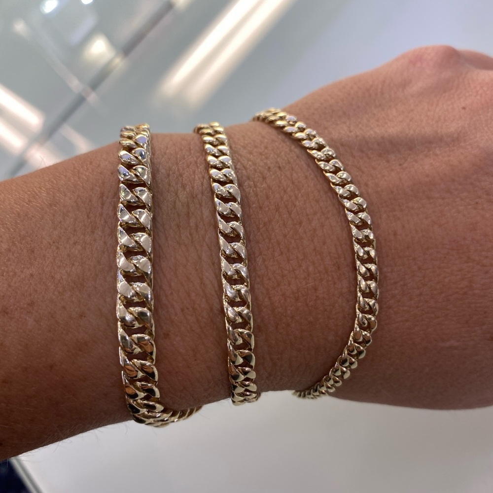 14kt yellow  gold Cuban link bracelet!